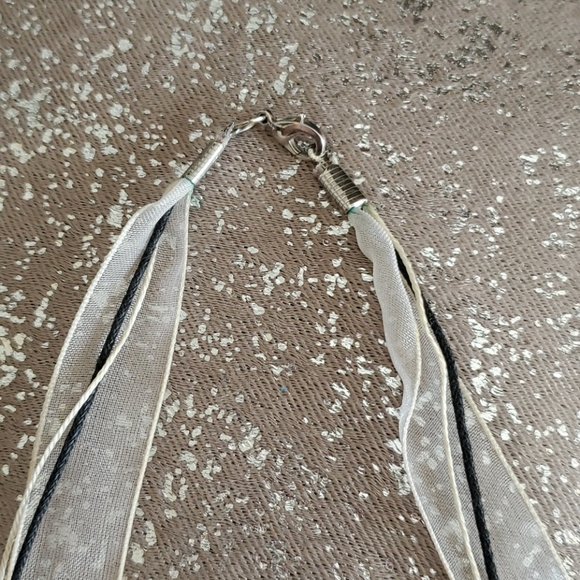 2/$20 Handmade beaded choker - Picture 4 of 7